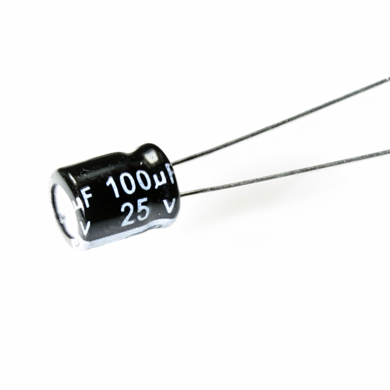 ELKO 100µF  / 25V - 6x8 mm Elektrolyt Kondensator radial